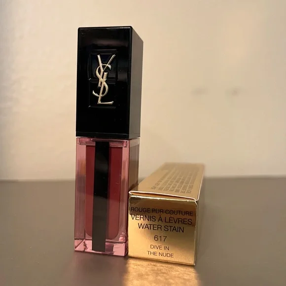 Yves Saint Laurent YSL Lip Stain 617 - Picture 4 of 5